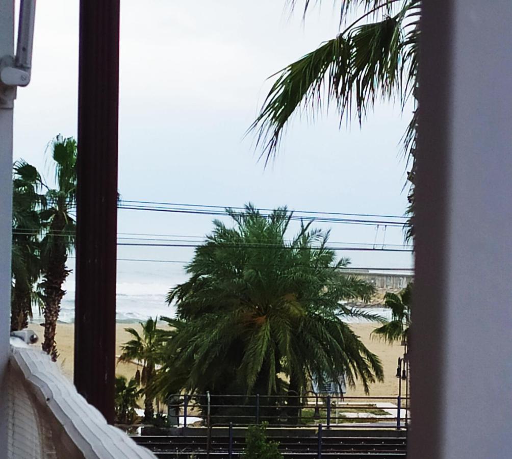 Encantador Apartamento Frente A La Playa De Bara Roda de Bará Exteriör bild
