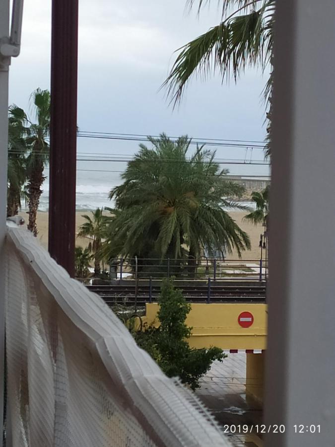Encantador Apartamento Frente A La Playa De Bara Roda de Bará Exteriör bild