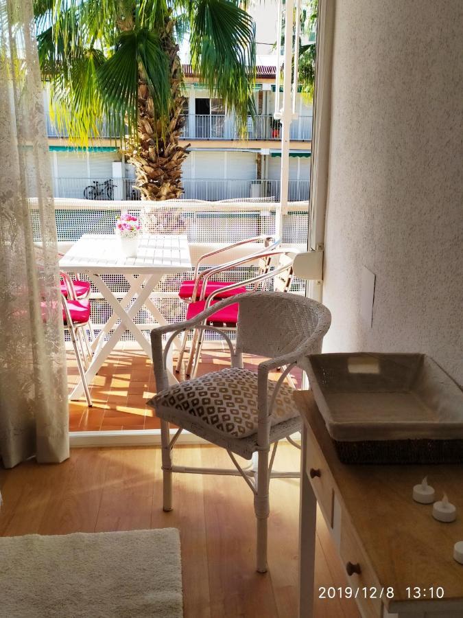 Encantador Apartamento Frente A La Playa De Bara Roda de Bará Exteriör bild